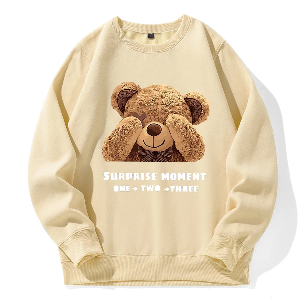 A Little Bear Covering Its Eyes Women Hoodies Harajuku Crewneck Hoodie Fashion Oversize Hoody Casual Comfortable Clothes Female